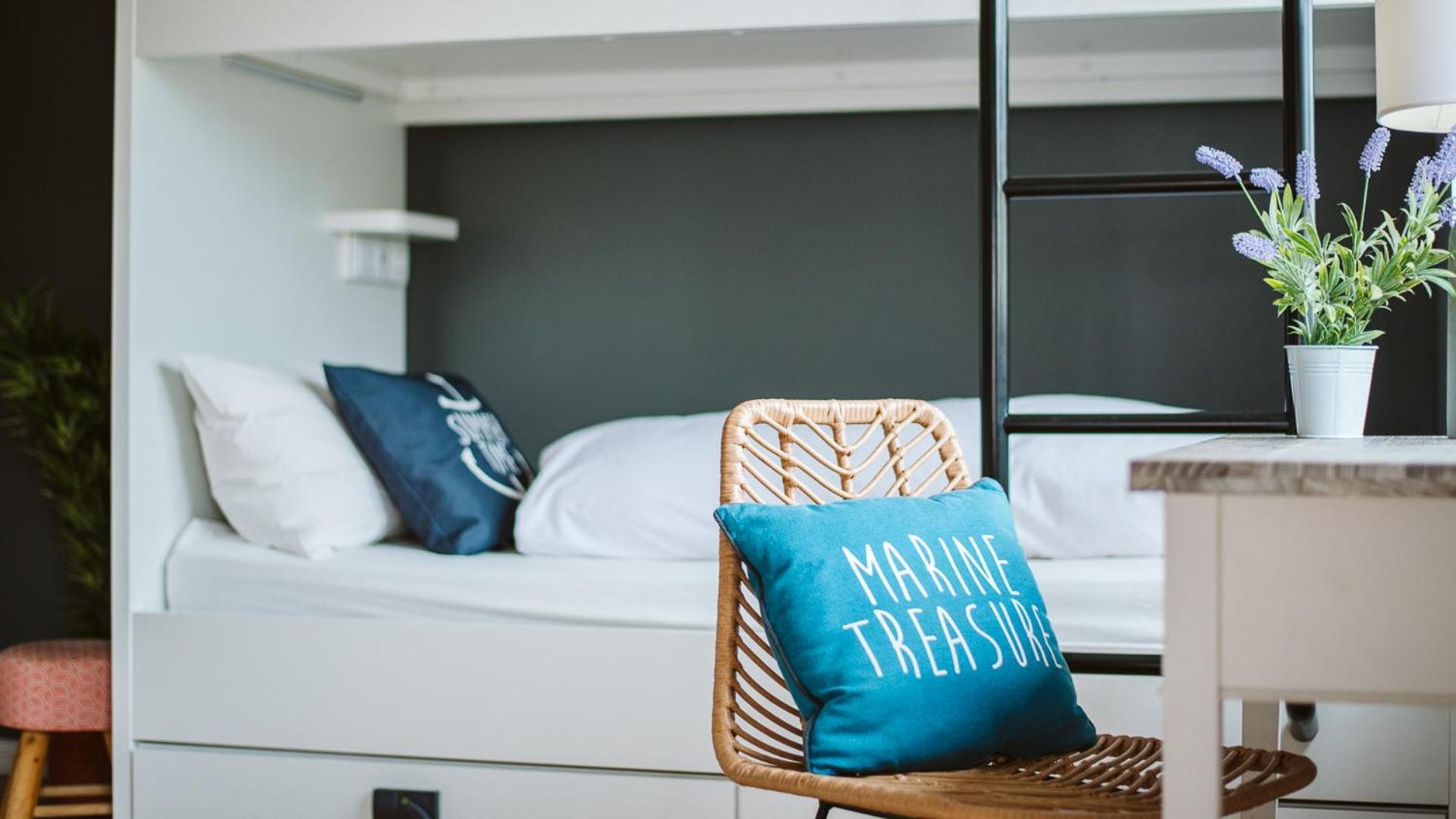 The Salty Pelican Beach Retreat Estoril Room photo